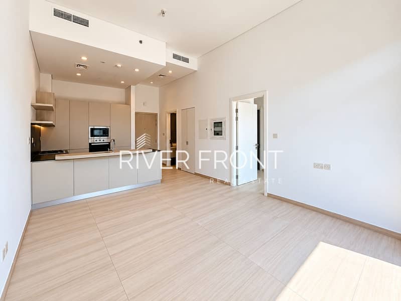 2 Bright Minimalist Apartment Interior. png