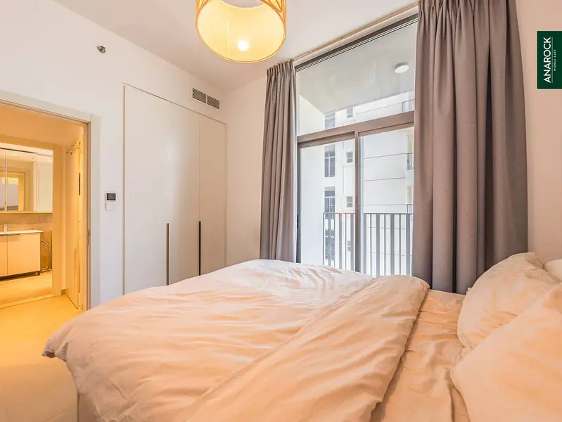 Park View | High Floor | Laundry and Storage Room