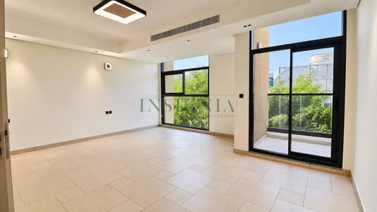تاون هاوس 4 غرف نوم للايجار في جرين كوميونيتي، دبي - Modern Empty Apartment with Balcony Views. png