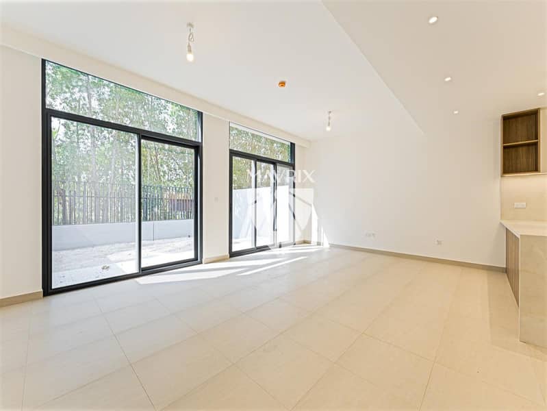 4 Image 4