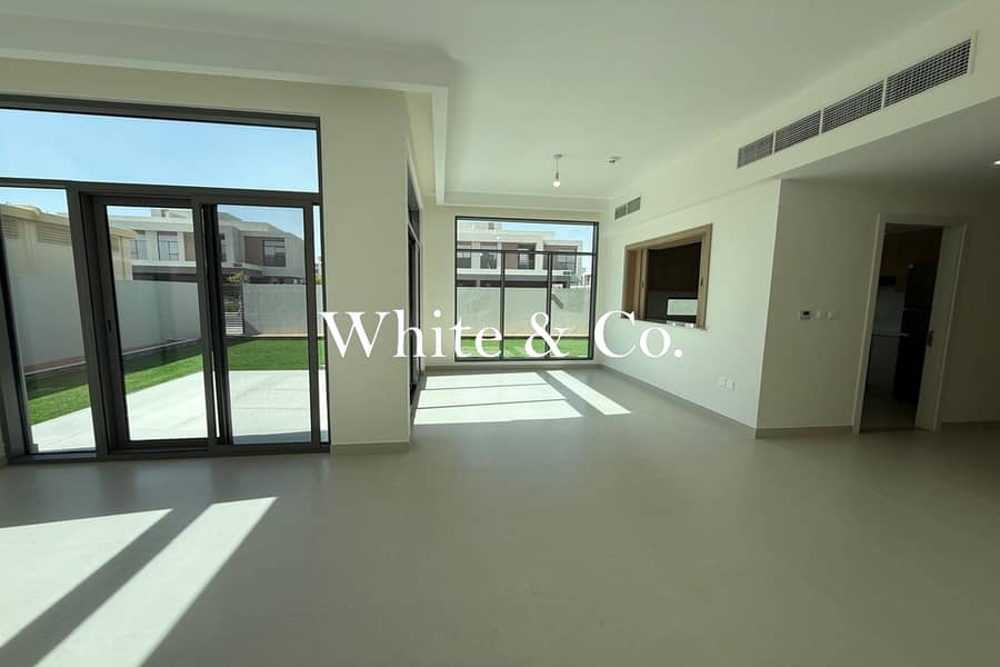 Villa in Dubai South,Residential District,The Pulse,The Pulse Beachfront, 4 slaapkamers, 199999 AED - 16850377 Villa in Dubai South,Residential District,The Pulse,The Pulse Beachfront, 4 slaapkamers, 199999 AED - 16850377
