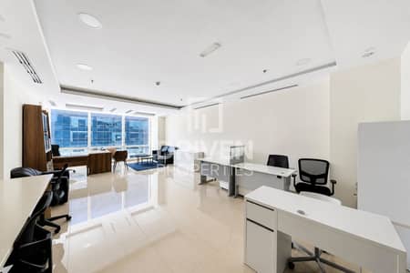 Office zum Miete in Business Bay, Dubai - Büro in Business Bay，Tamani Arts Offices, 91999 AED - 16810530