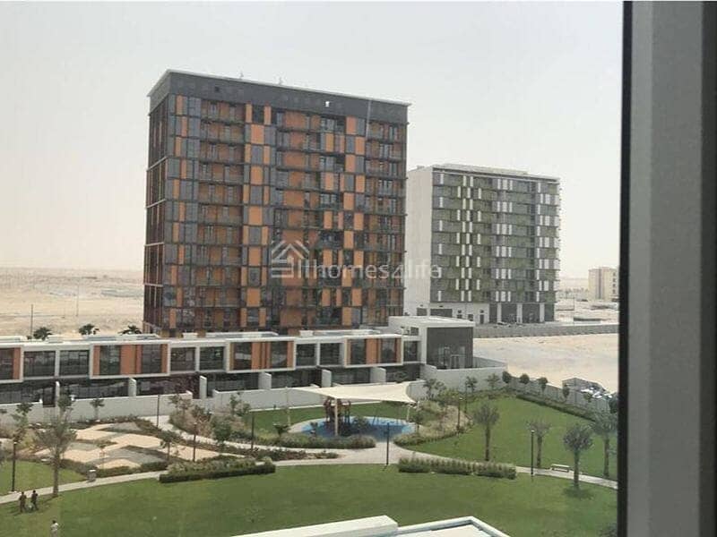 Tenanted | High Demand | Bright Studio Tenanted | High Demand | Bright Studio
