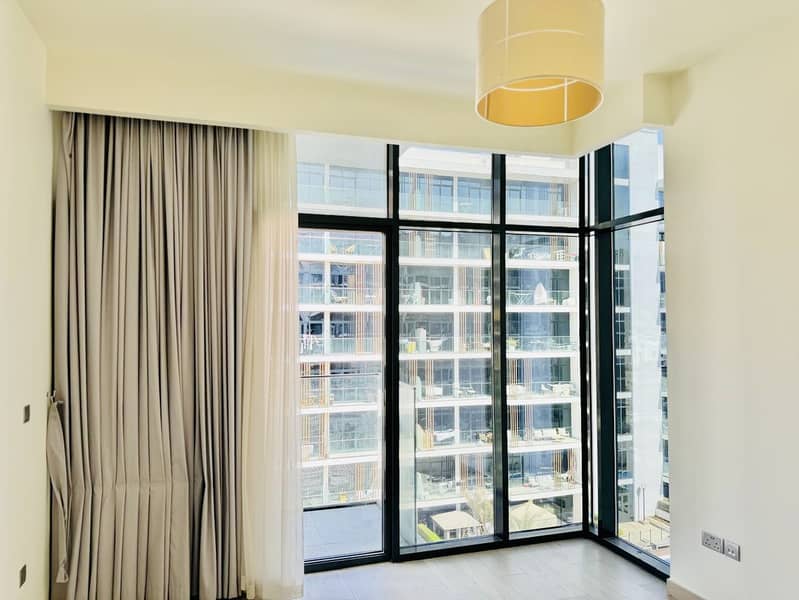 11 478c71a6-cd43-4c8b-87d1-5e315a5af7de. jpg