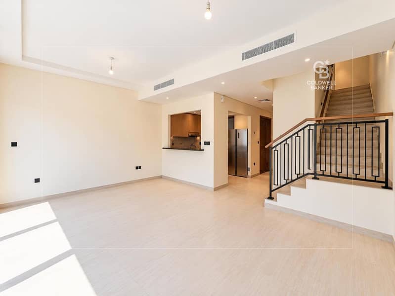 Maison de ville à DAMAC Lagoons,Portofino, 3 chambres, 135000 AED - 16850783 Maison de ville à DAMAC Lagoons,Portofino, 3 chambres, 135000 AED - 16850783