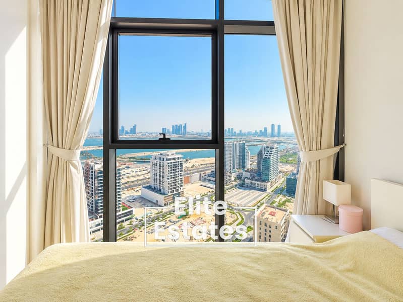 8 Sunlit Bedroom Overlooking the Waterfront. png