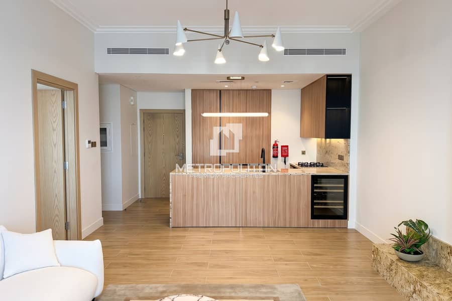 Ready to Move in | Multiple Options | Sea View Ready to Move in | Multiple Options | Sea View