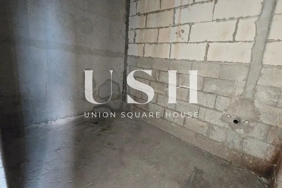 Prime Location, High Visibility, High ROI