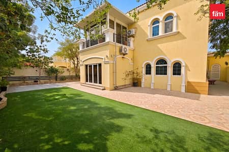 3 habitaciones Villa para en Alquiler en Jumeirah Park, Dubai - Villa en Jumeirah Park,District 7, 3 dormitorios, 310000 AED - 16851607 3 habitaciones Villa para en Alquiler en Jumeirah Park, Dubai - Villa en Jumeirah Park,District 7, 3 dormitorios, 310000 AED - 16851607