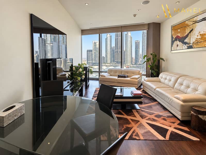 9 Polished Apartment with Skyline and Fountain Views-4. png