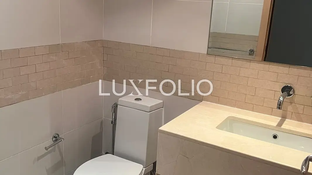 Marina View | Semi Furnished | Vacant