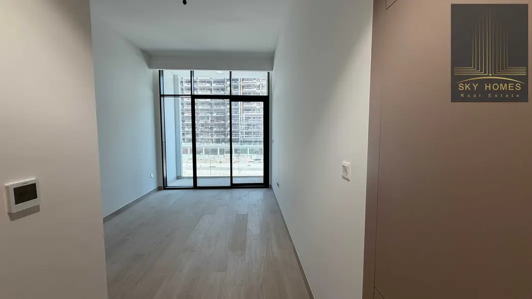 Brand new spacious studio available in beach front tower with all facilities