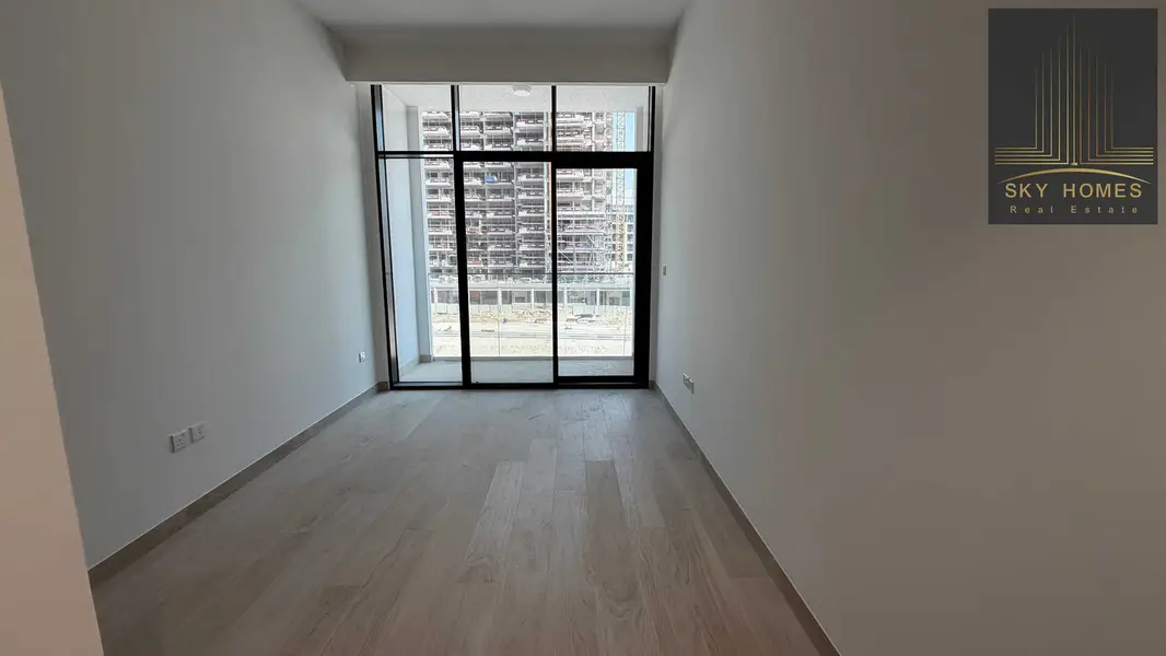 Brand new spacious studio available in beach front tower with all facilities