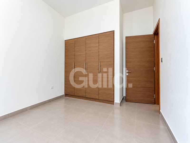 9 Image 9