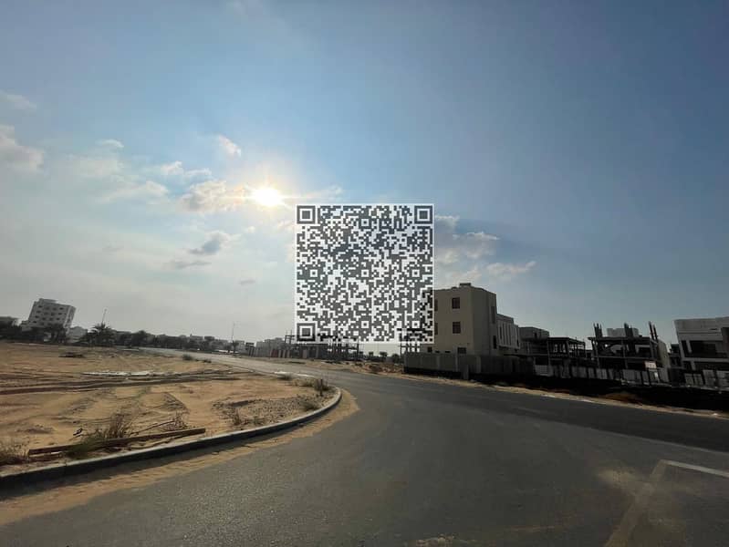 3 dce42da7-b1fc-4534-9061-7ffddc74a962_watermarked (1). jpeg