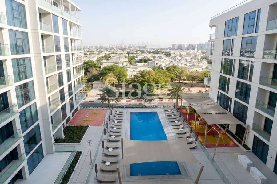 Full Pool & Villa View | Chiller Free | Gym, Sauna Full Pool & Villa View | Chiller Free | Gym, Sauna