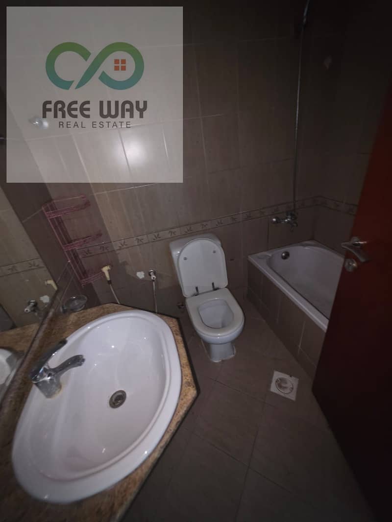4 WhatsApp Image 2026-10-13 at 14.11. 53 (2). jpeg