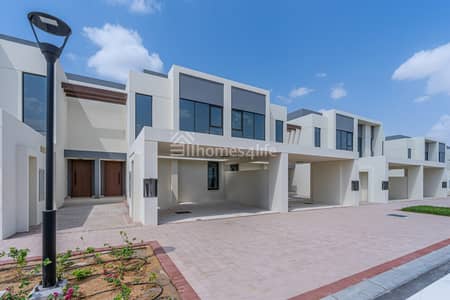 3 Bedroom Townhouse for Sale in Town Square, Dubai - Back to back | Rented | multiple options