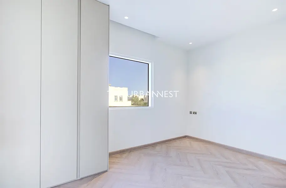 Fully Upgraded | Extended | 3 Bedrooms | Vacant