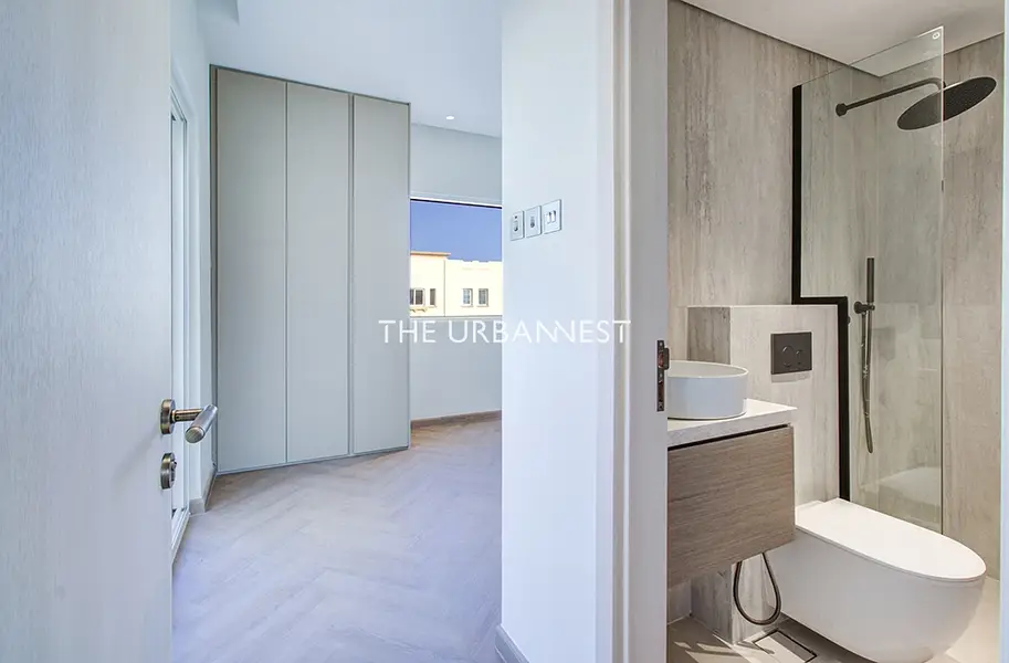 Fully Upgraded | Extended | 3 Bedrooms | Vacant