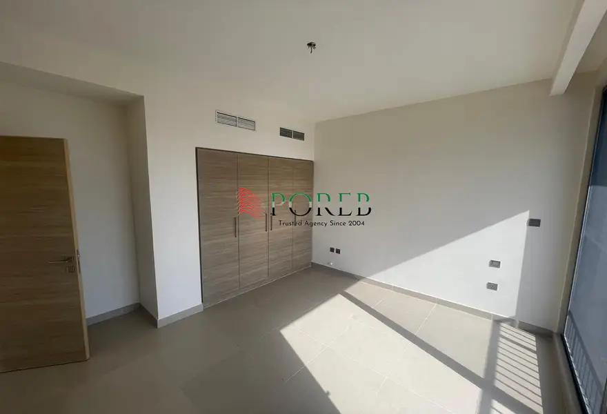 Landscaped | Vacant End Oct | Back-to-Back Villa