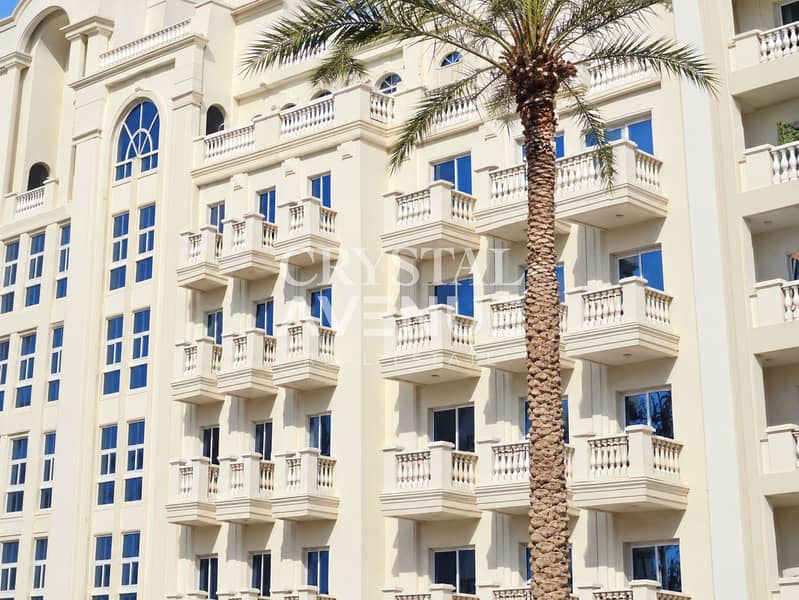 23 Central facade with balconies-11. png