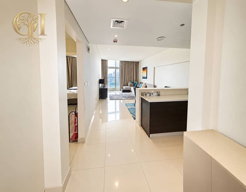 7 Modern Apartment Hallway to Living Room. png