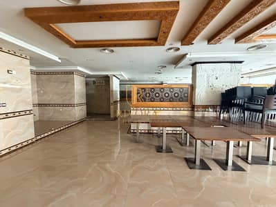 Showroom para en Alquiler en Deira, Dubai - WhatsApp Image 2026-10-14 at 13.49. 37. jpeg