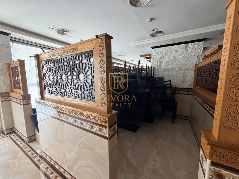 RESTAURANT SPACE | ROAD-FACING | HIGH FOOTFALL