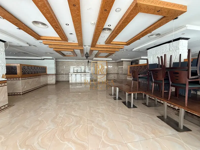 RESTAURANT SPACE | ROAD-FACING | HIGH FOOTFALL