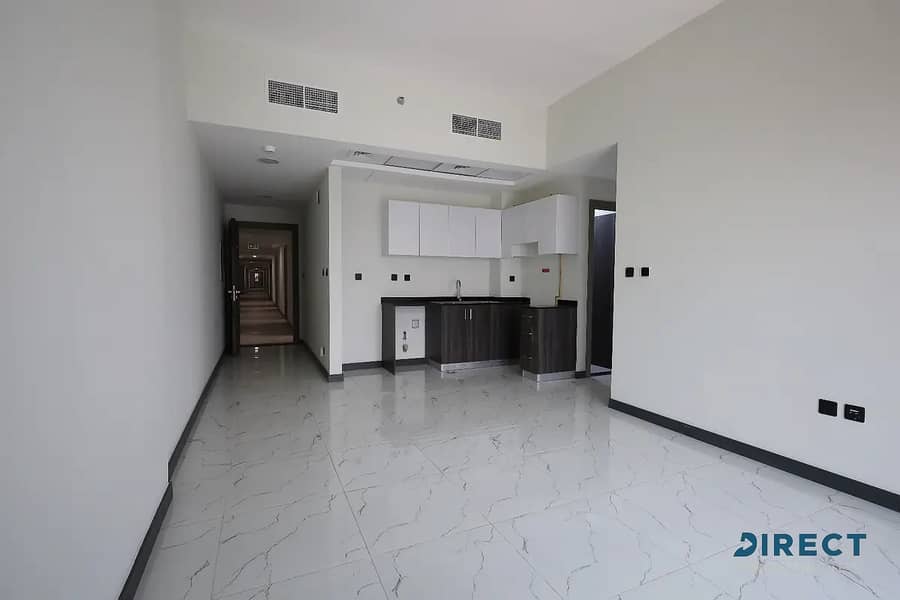 Wohnung in Rukan,Rukan Tower,Tower B, 2 schlafzimmer, 75000 AED - 16853791 Wohnung in Rukan,Rukan Tower,Tower B, 2 schlafzimmer, 75000 AED - 16853791