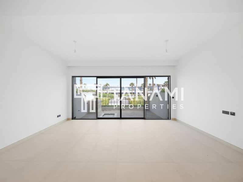 Single Row | Near Lagoon | Ready to Move Single Row | Near Lagoon | Ready to Move