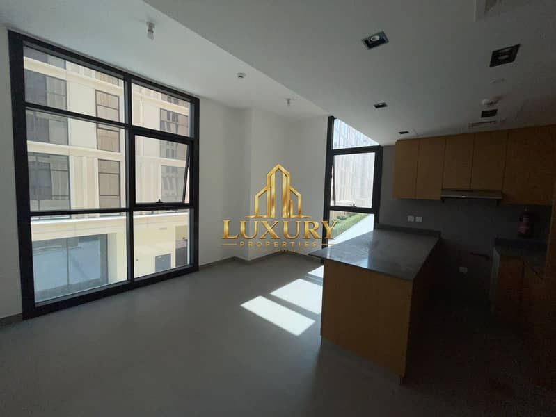 6 1BR Apartment for Rent in Mamsha, Sharjah | AED 40,000 Yearly | 4 Payments | 730 Sq. Ft.