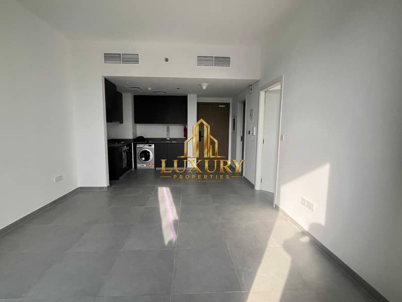 2 1BR Apartment for Rent in Tiraz 4, Aljada Sharjah | 2 Bathrooms | Balconies | 870 Sqft