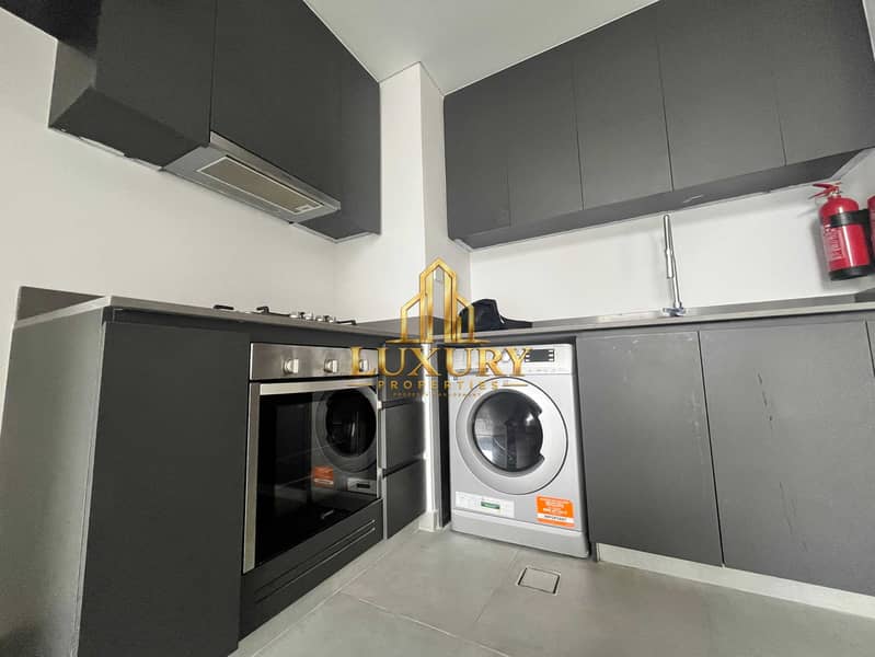 15 1BR Apartment for Rent in Tiraz 4, Aljada Sharjah | 2 Bathrooms | Balconies | 870 Sqft