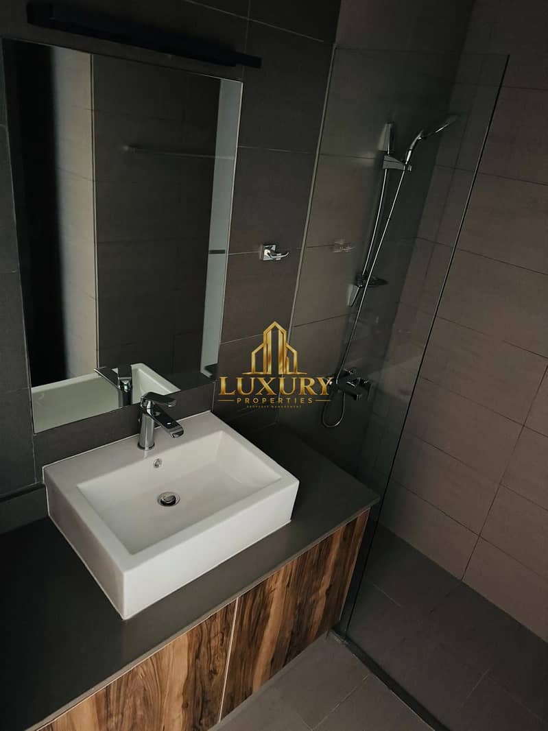 6 Spacious 1 BHK for Rent in Al Mamsha, Sharjah – 4 Cheques | AED 39,990/Year