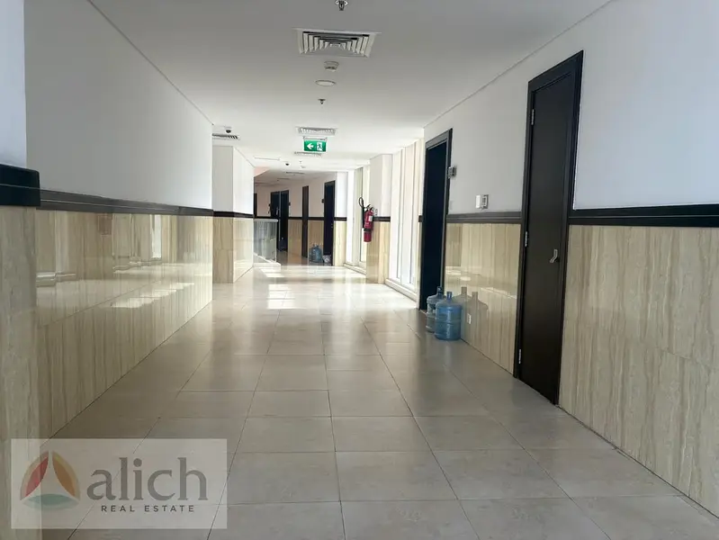 Unoccupied Unit | Middle Floor | Ideal Location