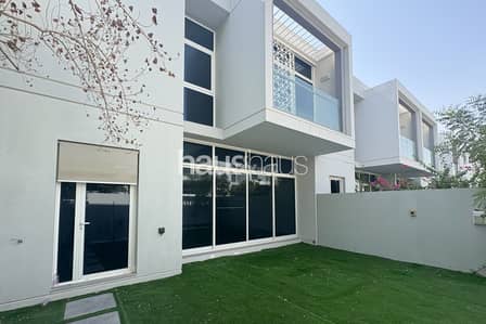 3 Bedroom Townhouse for Rent in Mudon, Dubai - Middle Unit | Close to Pool | Ready To Move In