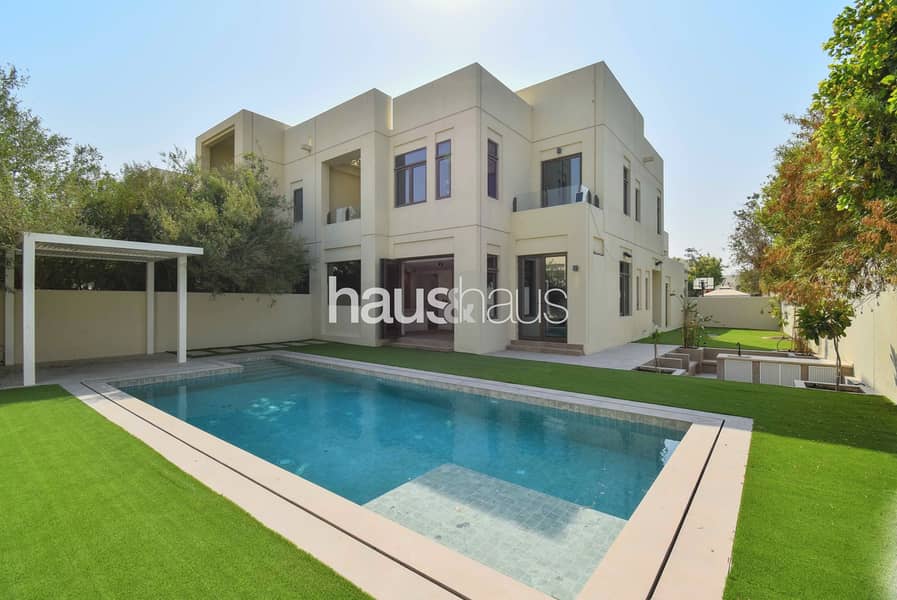 Stunning Upgraded B type | 4 Bedrooms | Vacant Stunning Upgraded B type | 4 Bedrooms | Vacant
