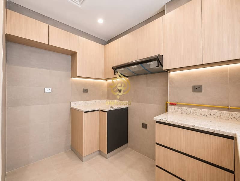 12 1000151546. jpg