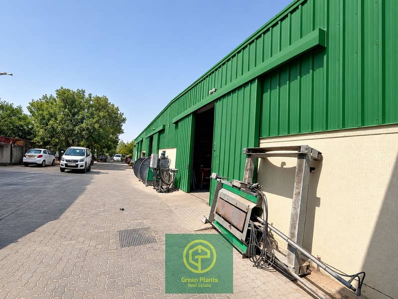 2 Green Warehouse Industrial Yard. png