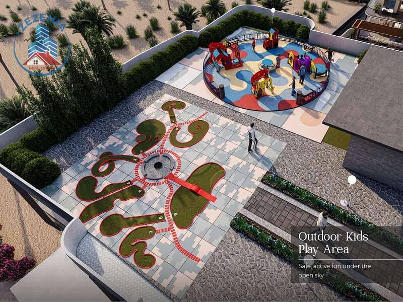 10 Brochure_-014. jpg