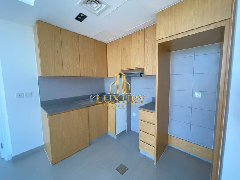 4 Spacious & Airy 1 BHK Apartment | Al Mamsha | Prime Community | 4 cheques | 39999 AED yearly