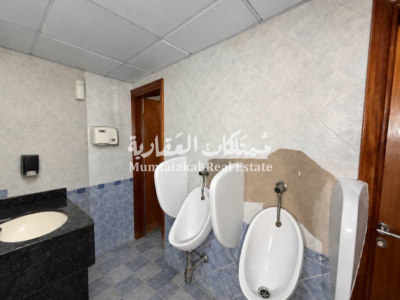 11 DhabiTow201JPG001fawaz. jpg