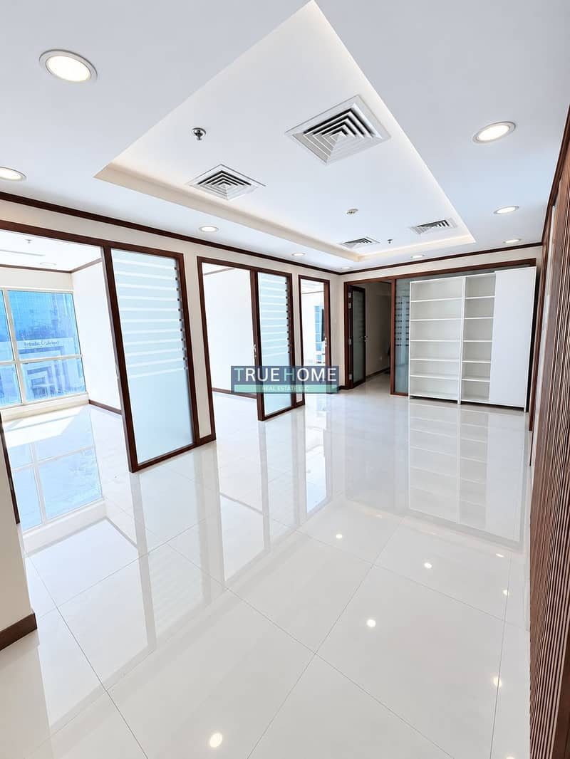 Bright Minimalist Glass-Fronted Office Interior. png Bright Minimalist Glass-Fronted Office Interior. png