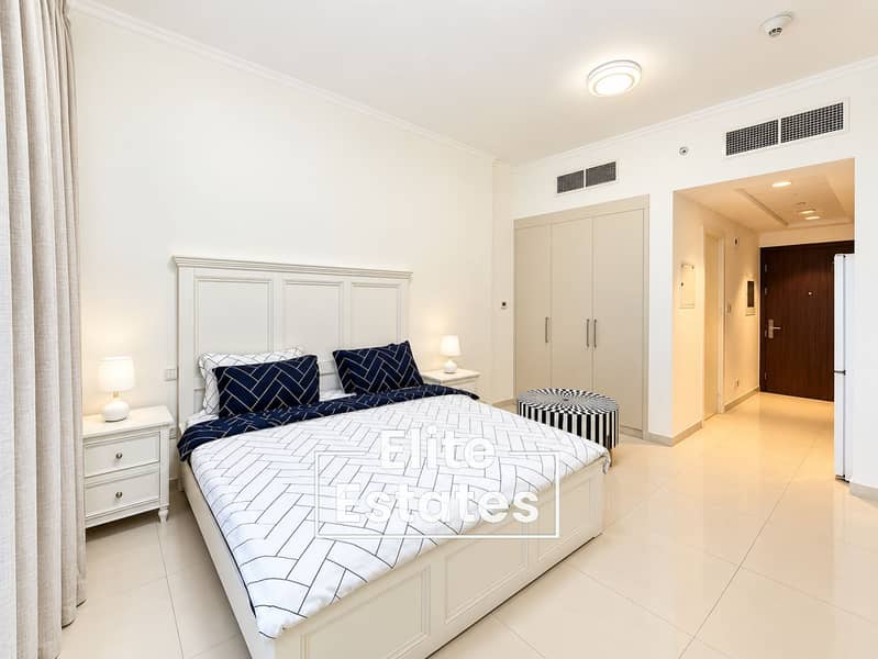 3 Polished Navy Accent Bedroom. png