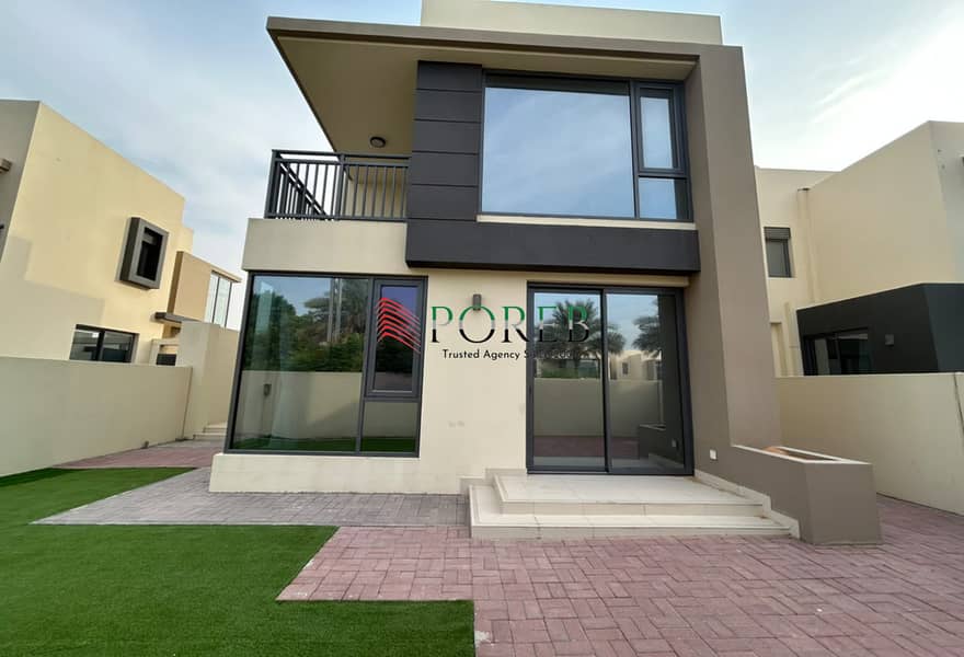 Vacant | Huge Layout | 4 bedroom + Maid Vacant | Huge Layout | 4 bedroom + Maid