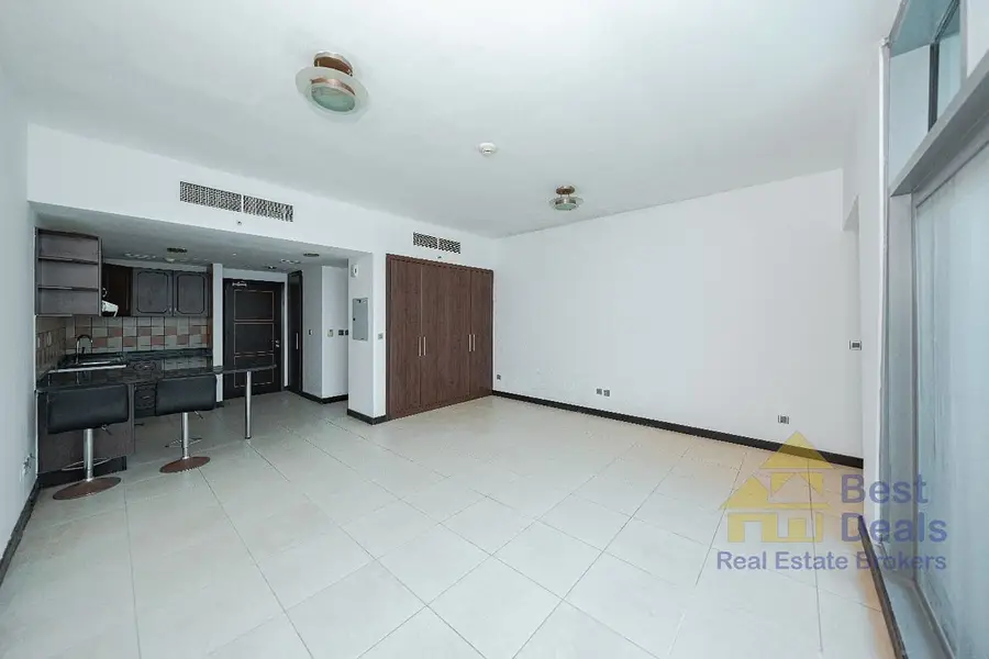 Studio Apartment | Indigo Tower | Downtown City View | Balcony Access