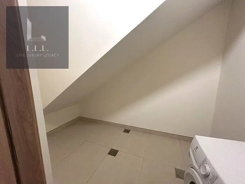 3BR Villa | Costa Brava | Balcony & Community View