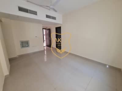 1 habitación Apartamento para en Alquiler en Al Qulayaah, Sharjah - 1000363702. heic